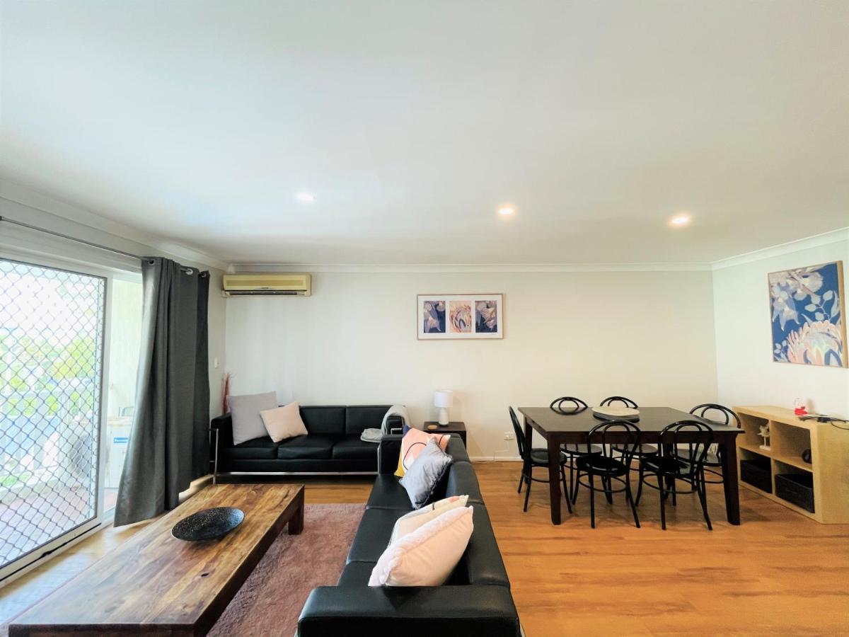 Surfers Tradewinds Hotel Gold Coast Buitenkant foto